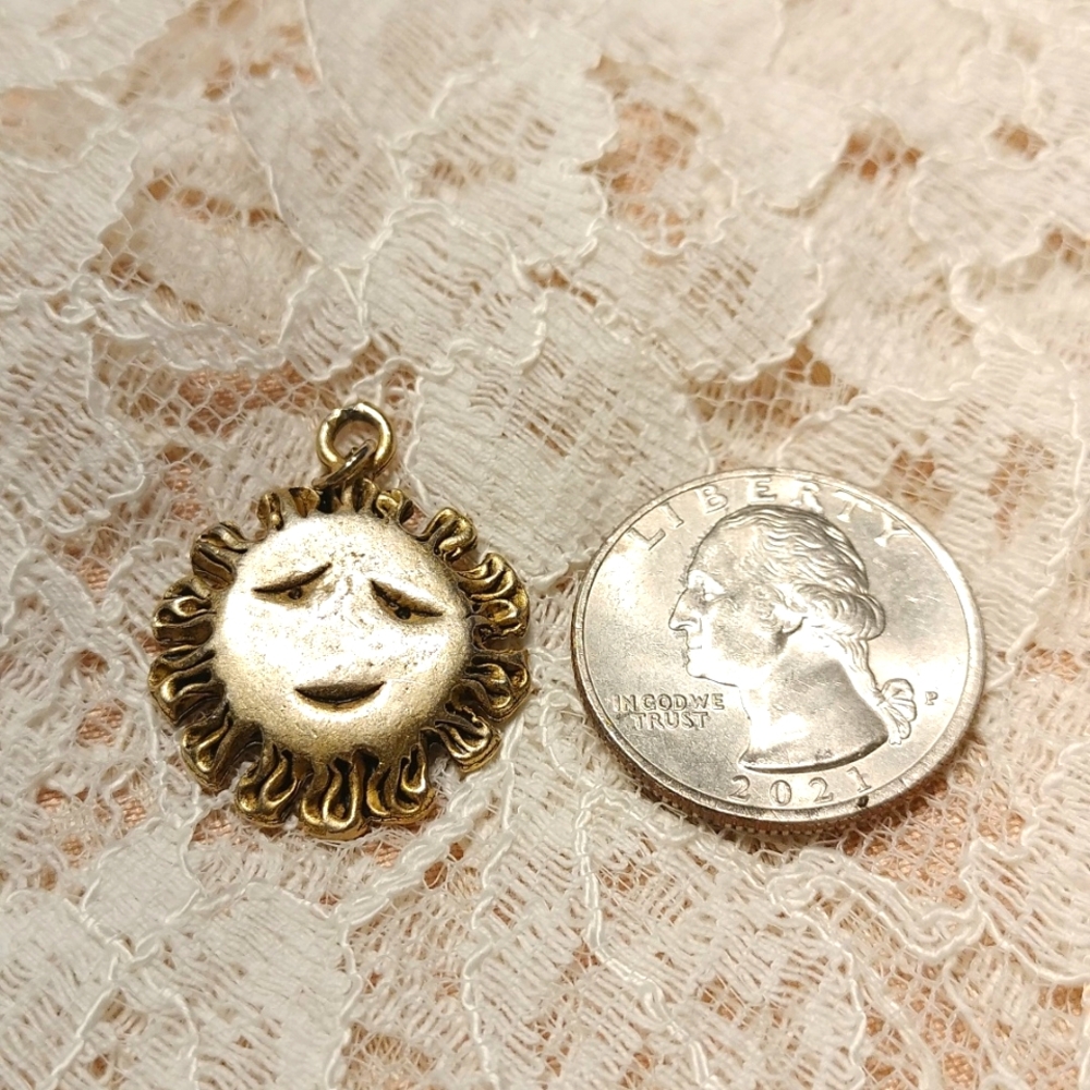 ⚜️ Vintage Eivind Hillestad Sun Pendant - Picture 3 of 4